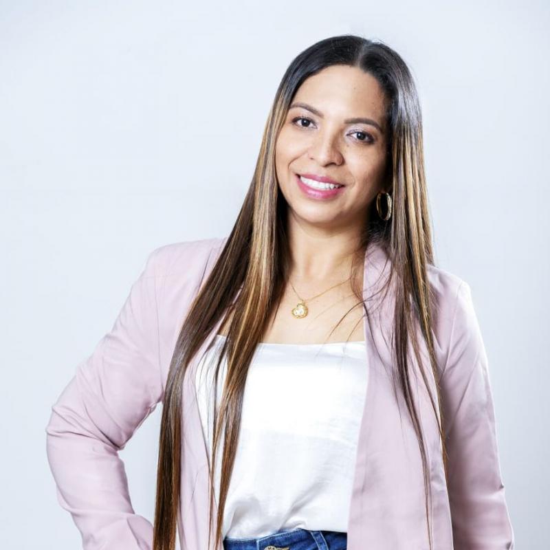 Erika Andrea Cardona Prado